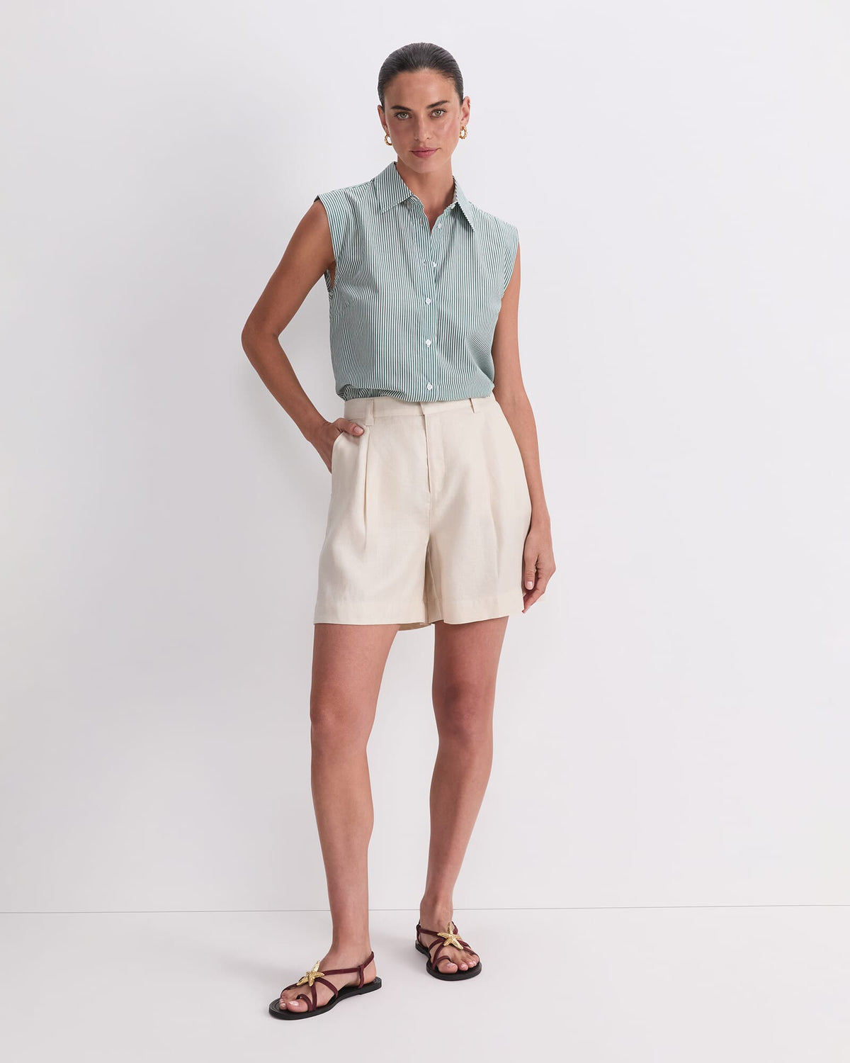 Jamie Linen Pleat Short