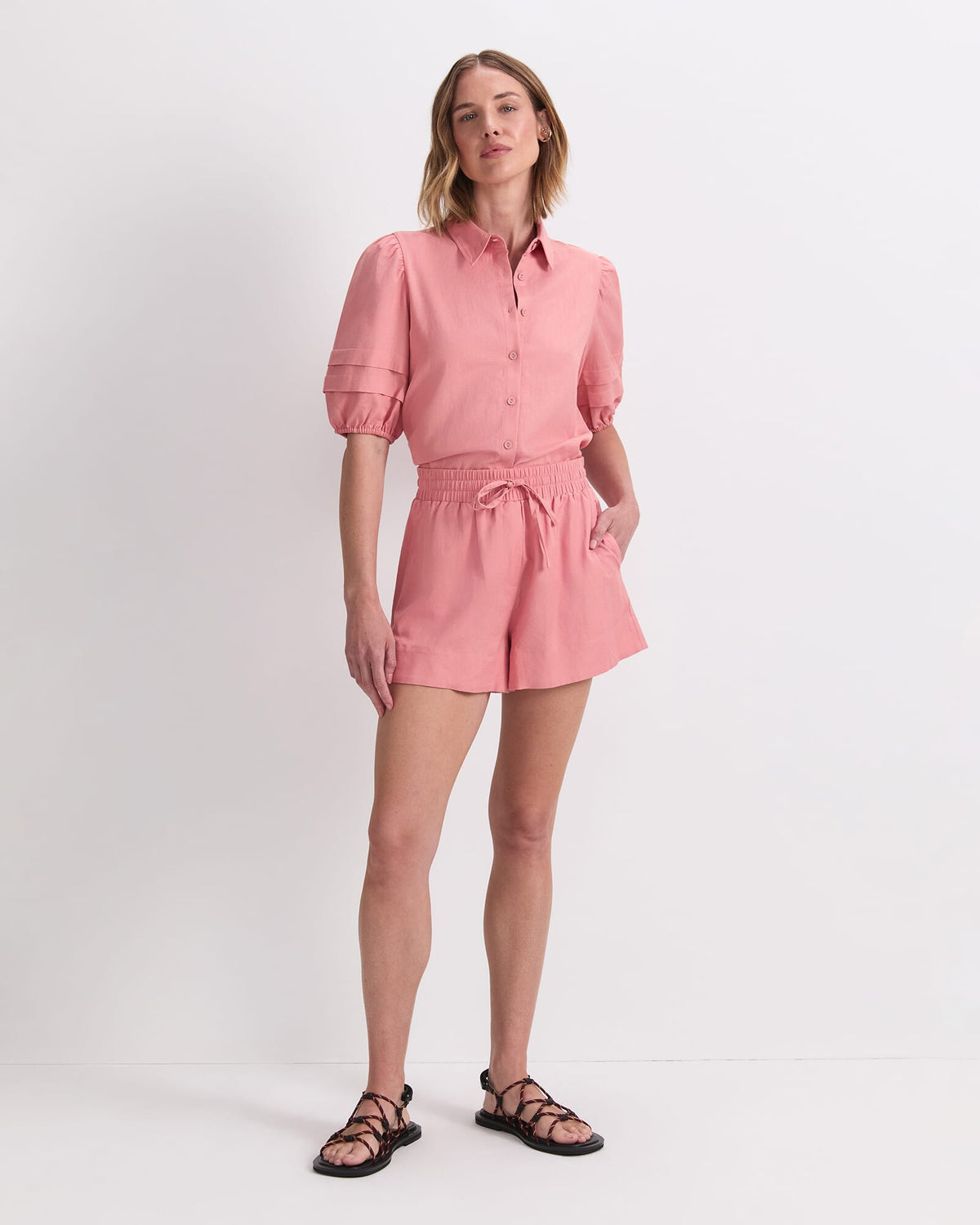 Lola Short