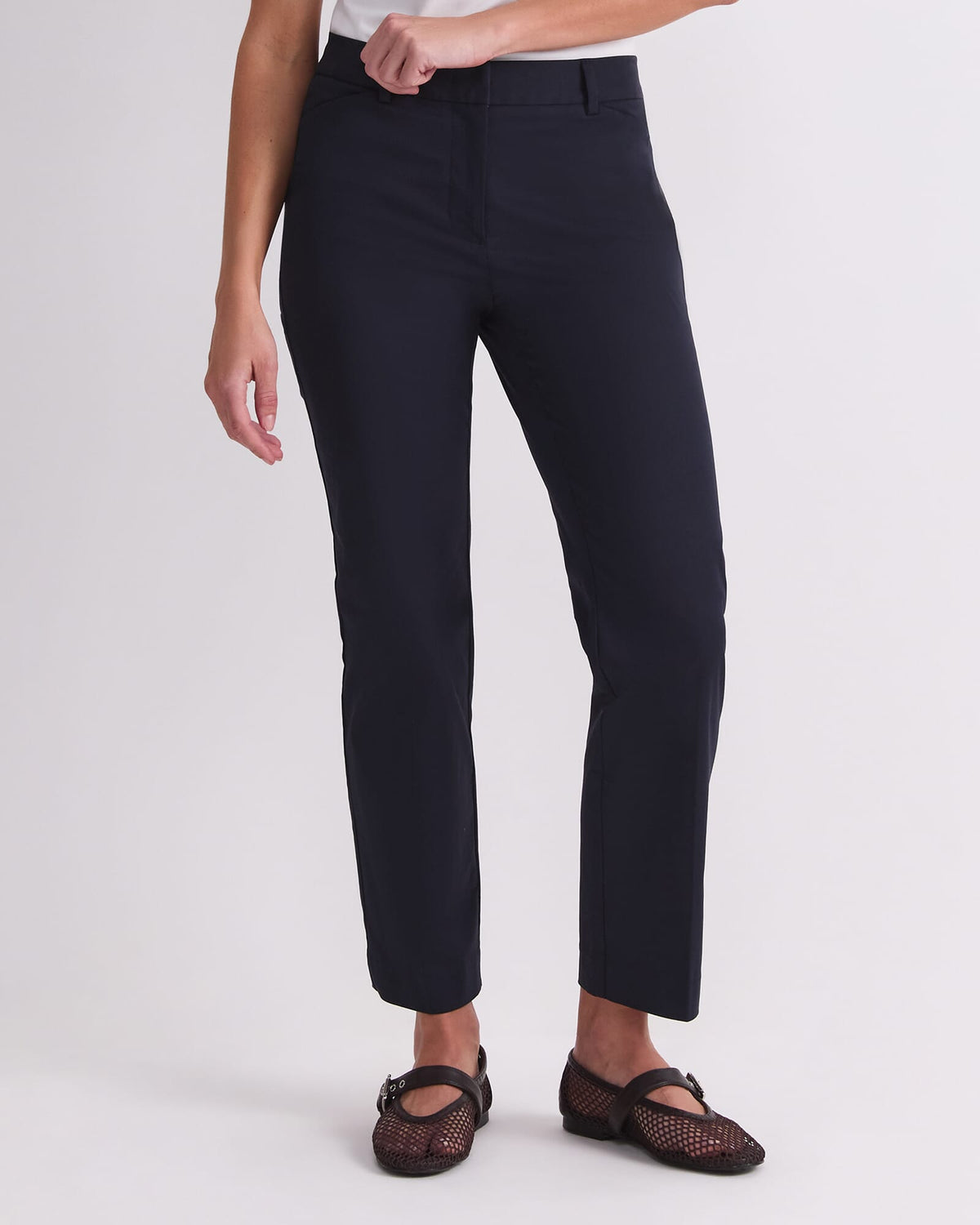Evie Straight Capri