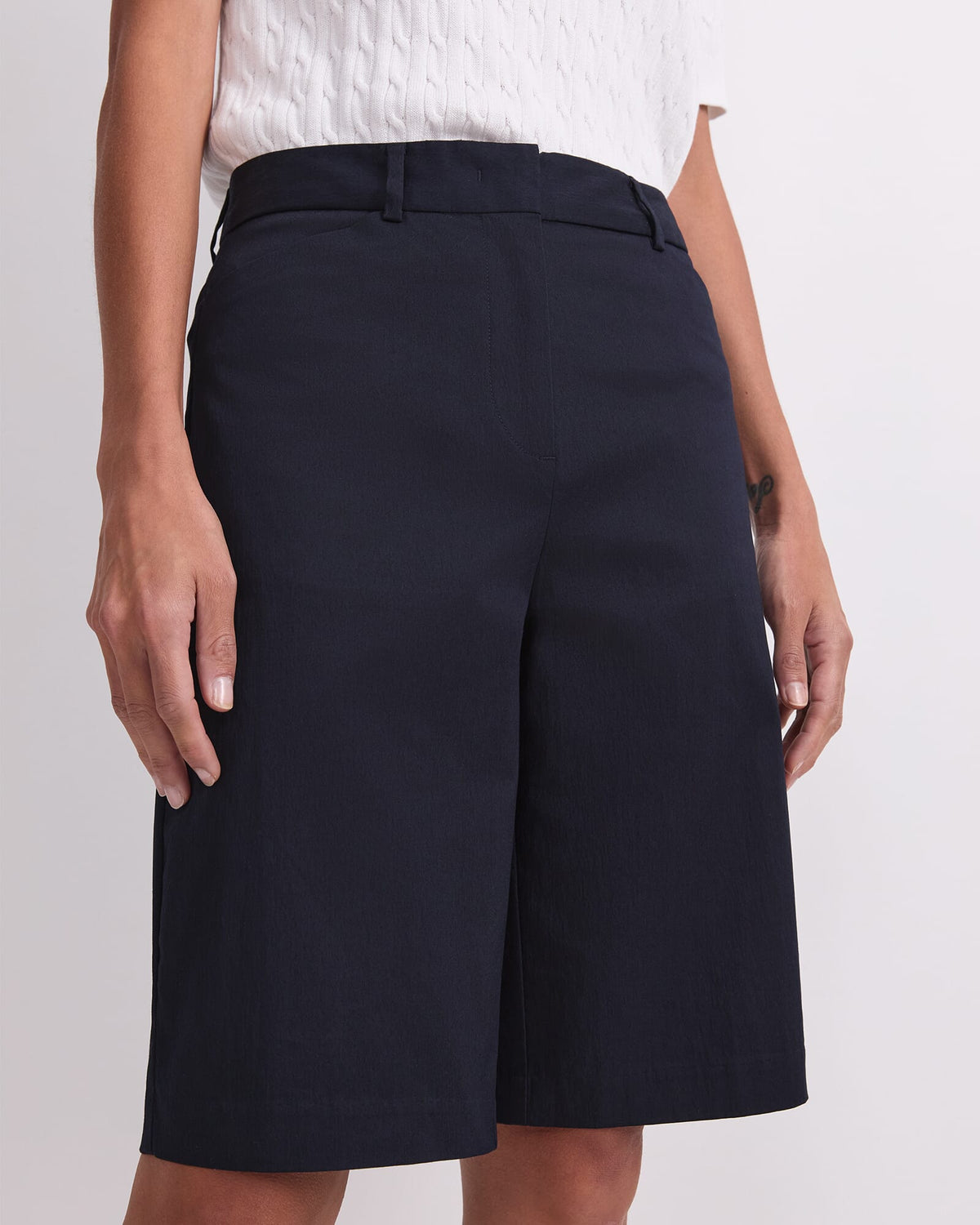 Evie Bermuda Short