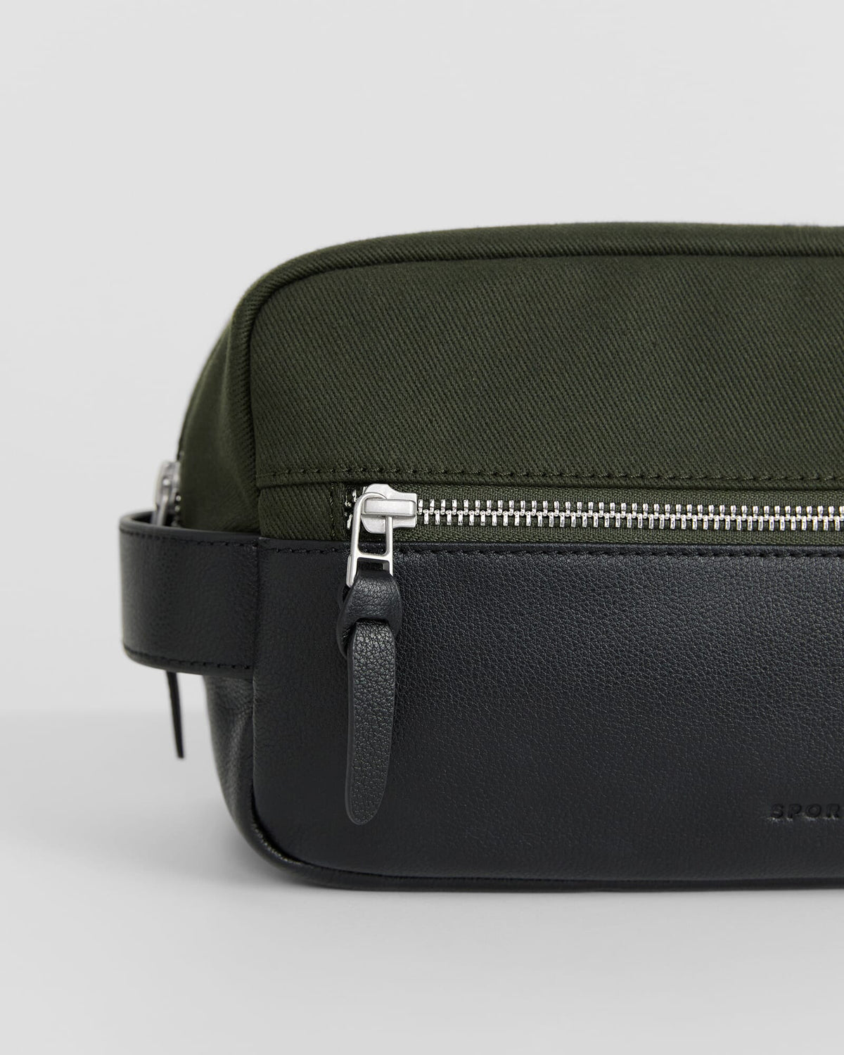 Howard Wash Bag